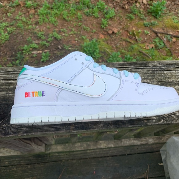 Nike SB Dunk Low BE TRUE Sz 9 mens / 10.5 women - Picture 7 of 13